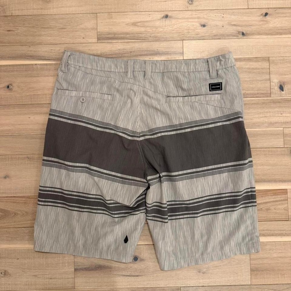 2000s Volcom brown striped board shorts Sz 38  #surf #beachwear - Picture 5 of 7